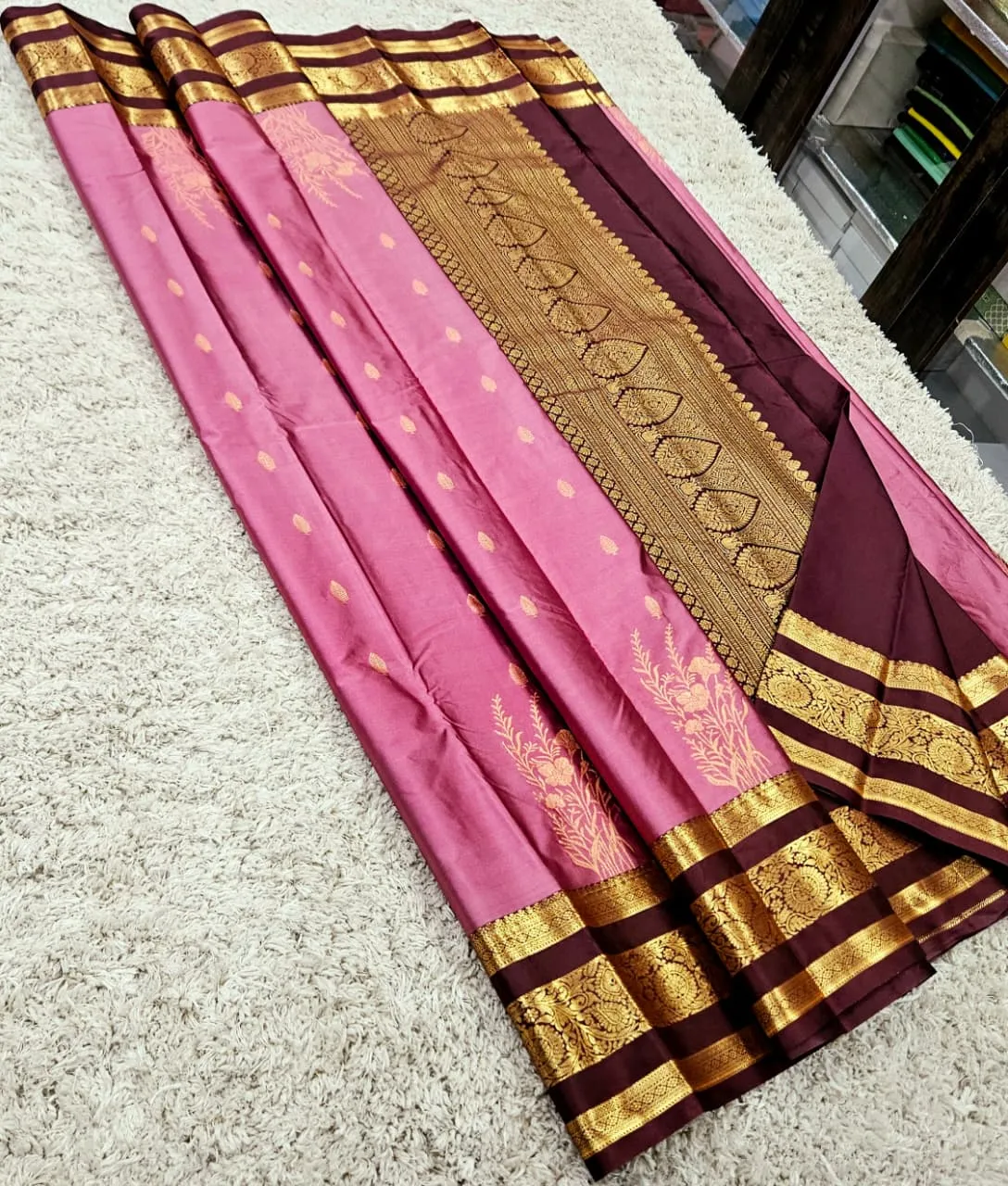 Kanchi Heritage Coin Butta Contrast Panel Mixed Silk Saree